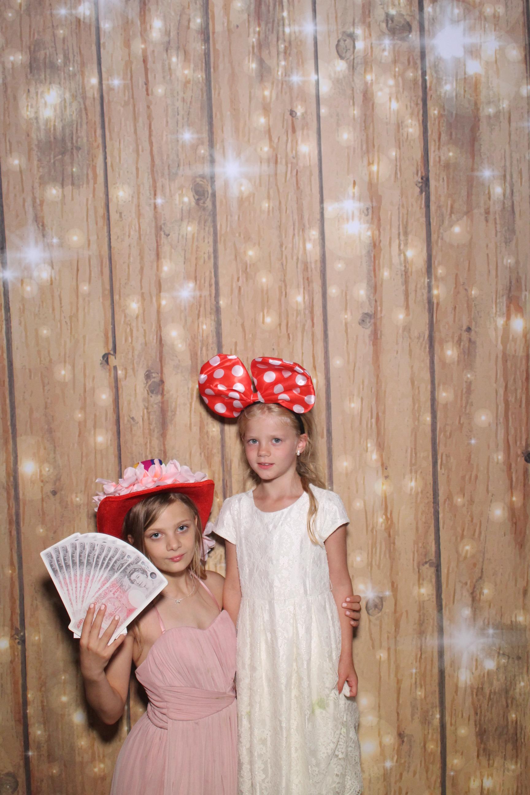 Mr & Mrs Marshall  | View more photos from the event at gallery.magicimages.uk/u/MagicImages/Mr-Mrs-Marshall